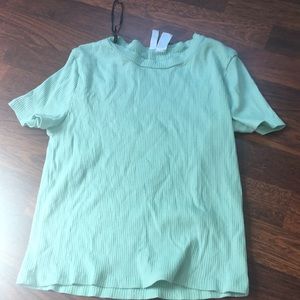 Green basic shirt